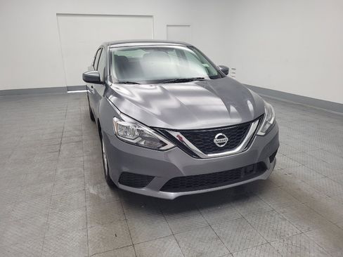Used 2019 Nissan Sentra SV FWD image 14