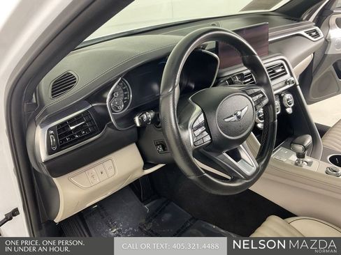 Used 2022 Genesis G70 2.0T w/ Prestige Package RWD image 31