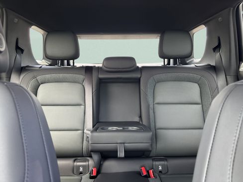 New 2026 GMC Terrain AT4 AWD/4WD image 15
