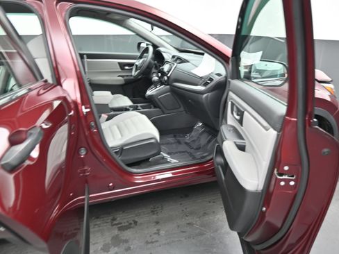 Used 2019 Honda CR-V LX image 11
