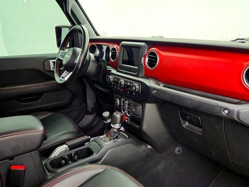 Used 2021 Jeep Gladiator Rubicon w/ Trailer Tow Package AWD/4WD image 24