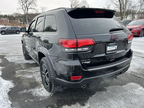 Certified 2021 Jeep Grand Cherokee Trailhawk w/ Trailhawk Luxury Group image 6