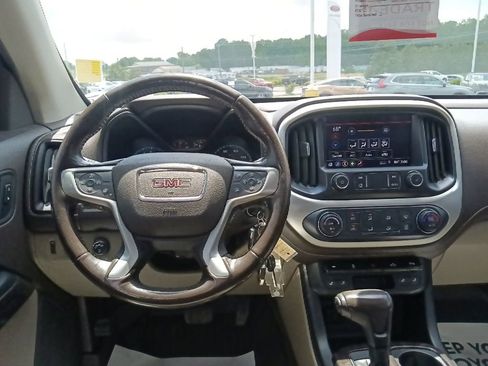 Used 2019 GMC Canyon SLT w/ Trailering Package AWD/4WD image 27