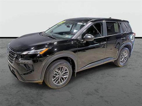 Used 2024 Nissan Rogue S AWD/4WD image 1
