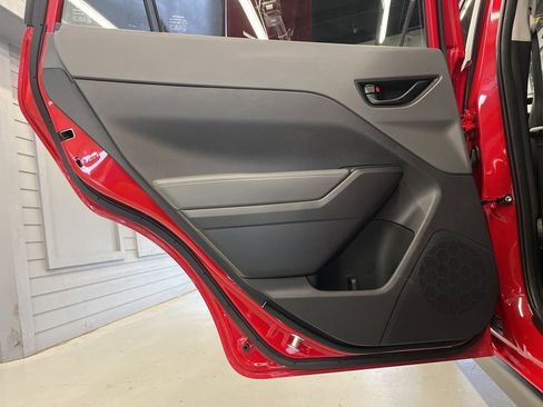 Used 2024 Subaru Crosstrek 2.0i Premium image 26