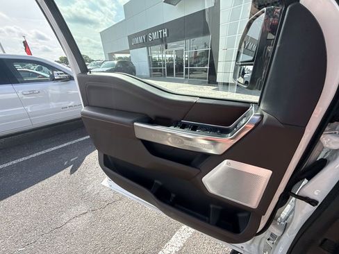 Used 2024 Ford F250 King Ranch w/ Tremor Off-Road Package AWD/4WD image 29