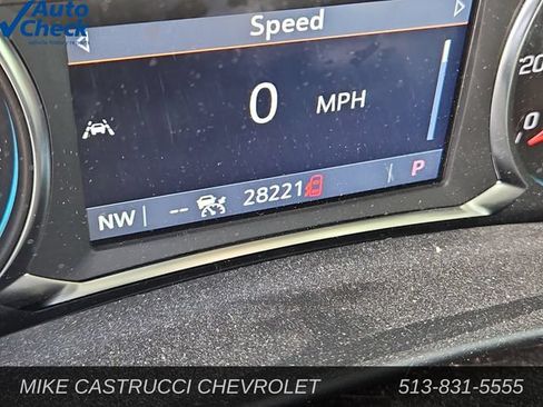 Used 2024 Chevrolet Equinox LT AWD/4WD image 16