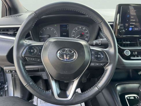 Used 2025 Toyota Corolla SE FWD image 21