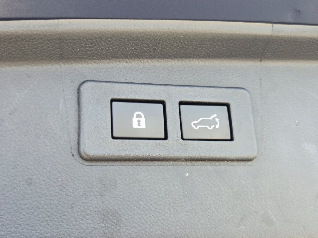 Used 2024 Subaru Outback Limited AWD/4WD image 19