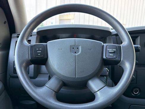 Used 2008 Dodge Ram 1500 Truck ST image 19