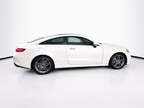 Used 2018 Mercedes-Benz E 400 E 400 image 10