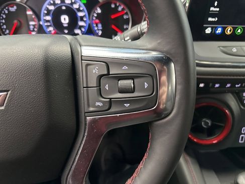 Certified 2025 Chevrolet Blazer RS image 37