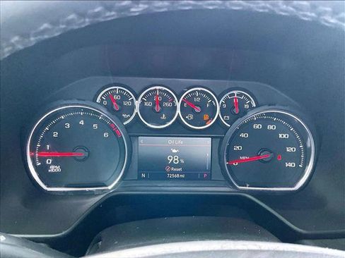 Used 2021 Chevrolet Suburban LS image 22