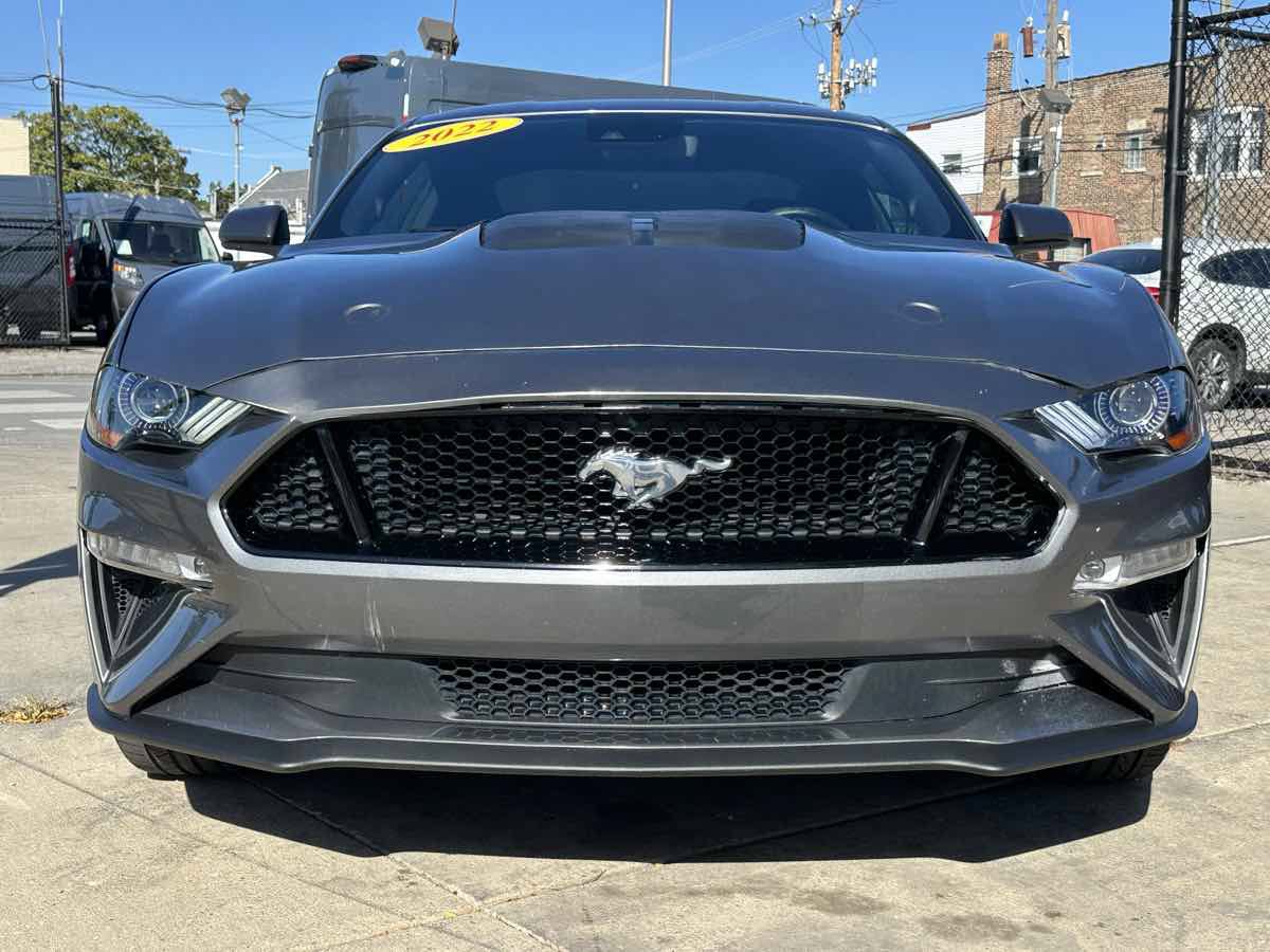 Used 2022 Ford Mustang GT Premium RWD image 2