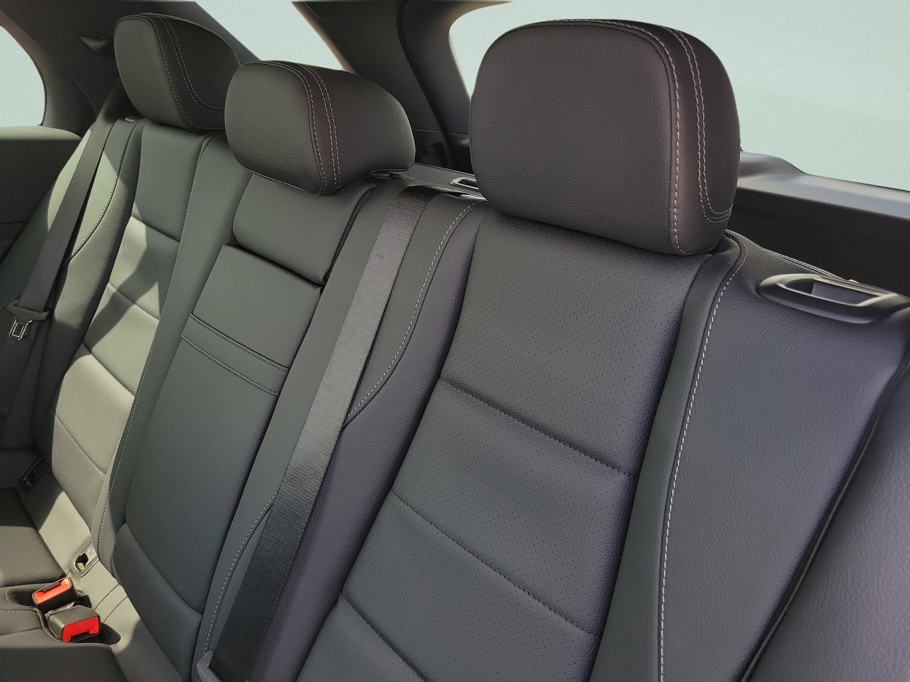 Certified 2026 Mercedes-Benz GLE 350 4MATIC image 11