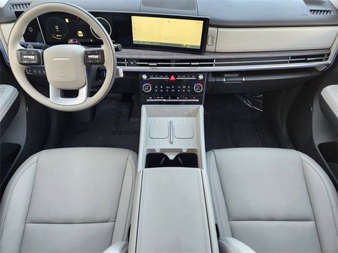 Certified 2025 Hyundai Santa Fe Calligraphy image 20