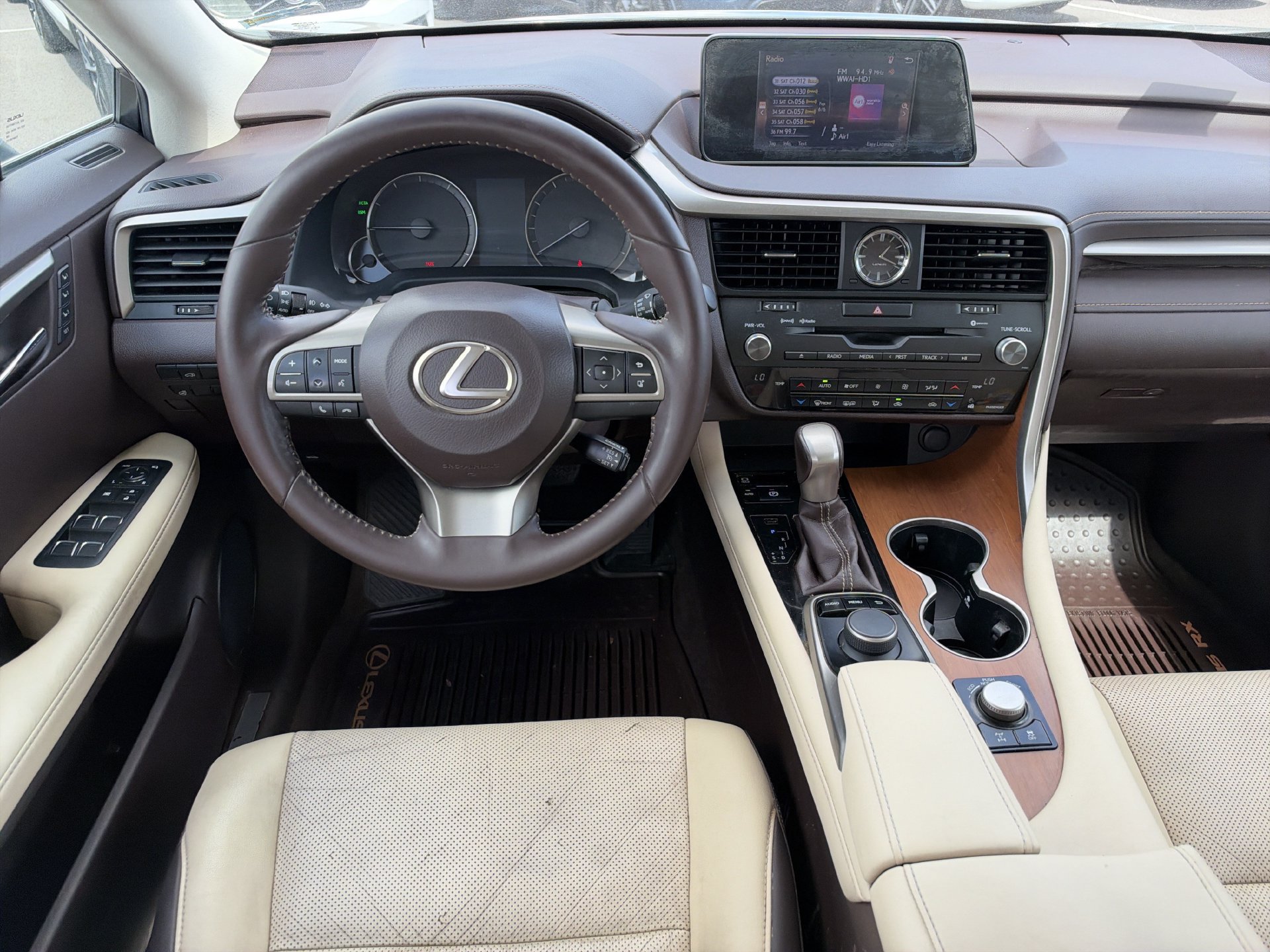 Used 2016 Lexus RX 350 AWD w/ Premium Package image 12