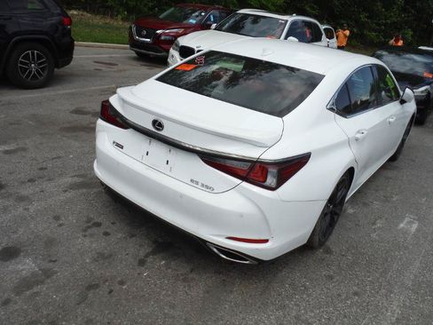 Used 2019 Lexus ES 350 F Sport w/ Accessory Package 2 FWD image 3