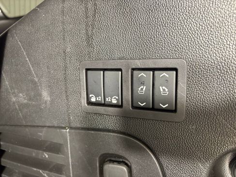 Used 2020 GMC Yukon SLT w/ Graphite Performance Edition AWD/4WD image 61