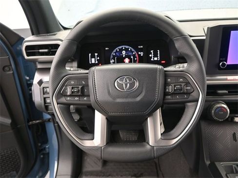 New 2025 Toyota 4Runner SR5 image 5