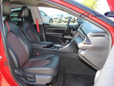 Used 2020 Toyota Camry TRD FWD image 7