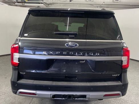 Used 2023 Ford Expedition Max XLT image 4
