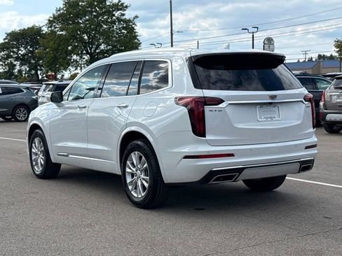 Certified 2025 Cadillac XT6 Luxury image 4