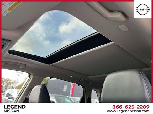 Certified 2023 Nissan Rogue SL w/ SL Premium Package image 21