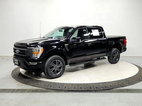 Used 2023 Ford F150 Lariat image 3