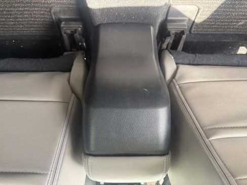 Used 2016 Subaru Forester 2.5i Limited AWD/4WD image 32