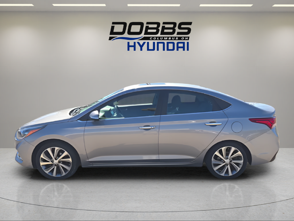 Used 2021 Hyundai Accent Limited FWD image 2
