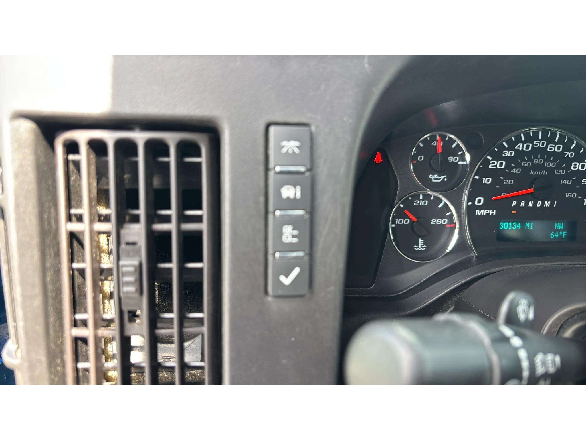 Used 2019 Chevrolet Express 3500 LS w/ Chrome Appearance Package RWD image 20