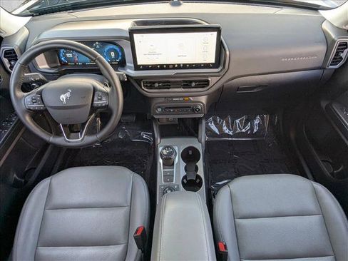 Used 2025 Ford Bronco Sport Badlands image 17