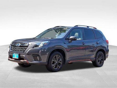 Used 2023 Subaru Forester Sport AWD/4WD image 3