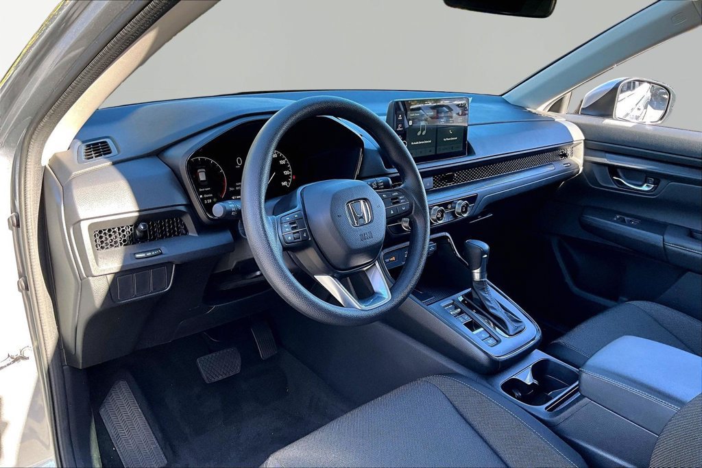 Used 2026 Honda CR-V LX image 9