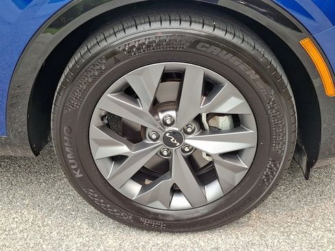 Certified 2024 Kia Sportage SX FWD image 8