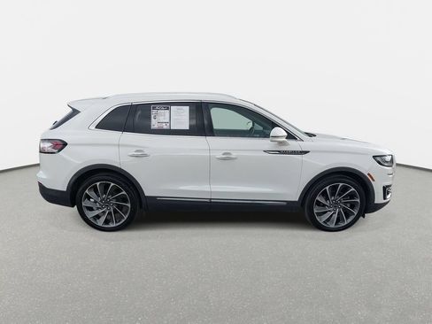 Used 2020 Lincoln Nautilus Reserve w/ Equipment Group 202A AWD/4WD image 4