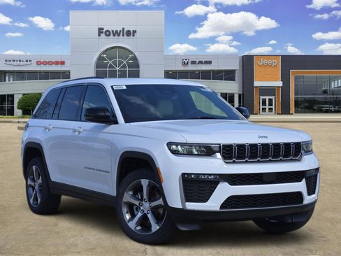 New 2026 Jeep Grand Cherokee Limited AWD/4WD image 1