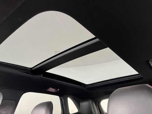 Used 2018 Lincoln MKC Reserve w/ Lincoln MKC Climate Package image 18