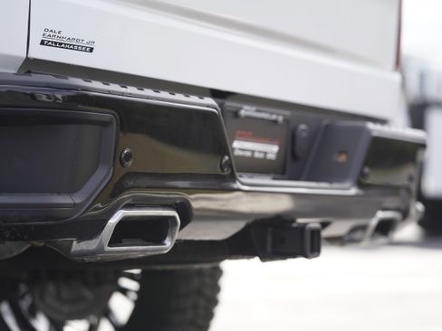 Used 2025 Chevrolet Silverado 1500 LT Trail Boss w/ LT Trail Boss Premium Package AWD/4WD image 53
