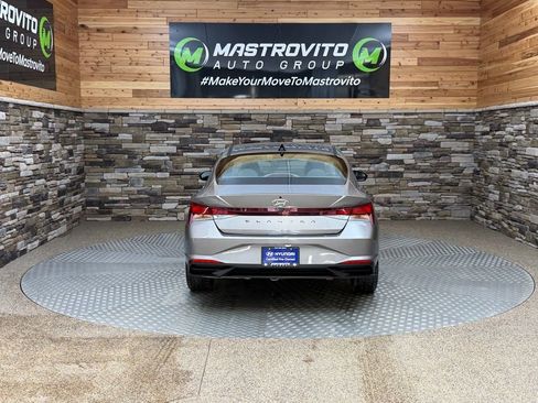 Certified 2023 Hyundai Elantra SEL w/ Convenience Package image 8