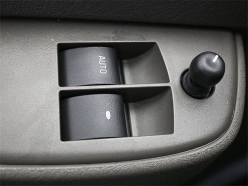 Used 2024 Chevrolet Express 3500 LT w/ LT Preferred Equipment Group image 18