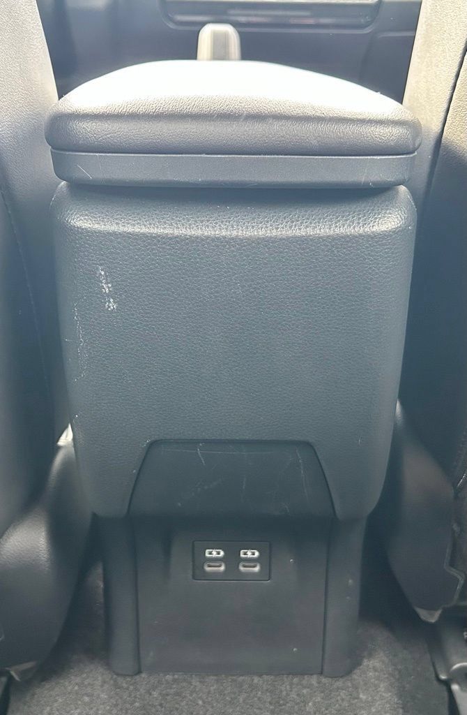 Certified 2023 Toyota Prius XLE FWD image 17