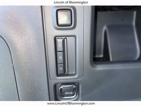 New 2025 Lincoln Navigator L Black Label image 16