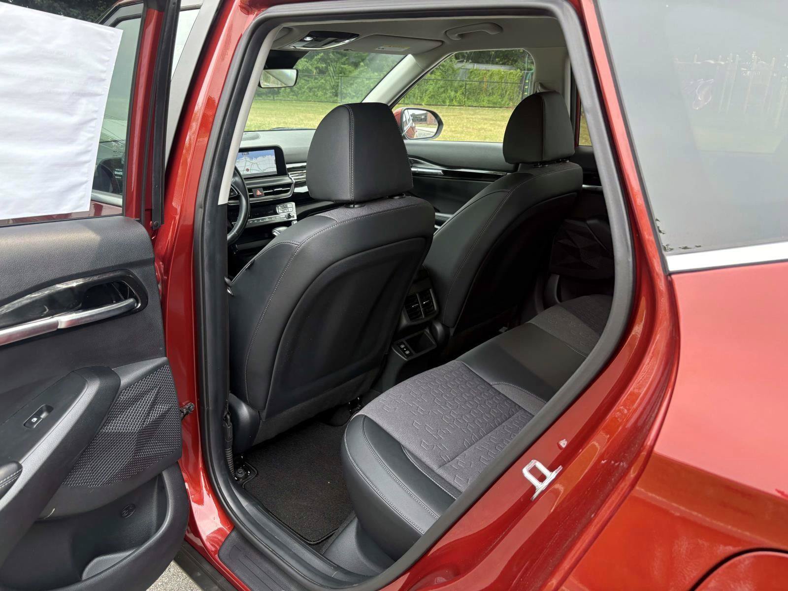 Certified 2024 Kia Seltos S AWD/4WD image 27
