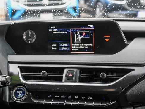 Used 2020 Lexus UX 250h image 15