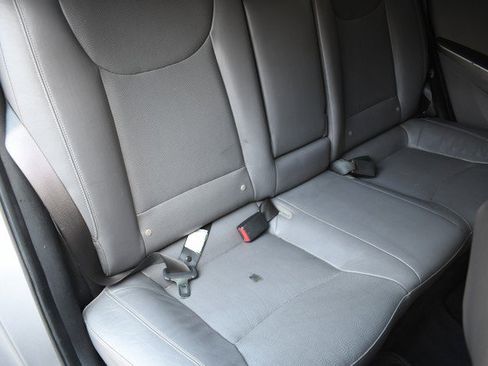 Used 2011 Hyundai Elantra Limited w/ Premium Pkg 5 FWD image 29