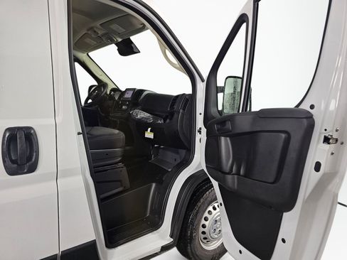 New 2026 RAM ProMaster 1500 FWD image 32