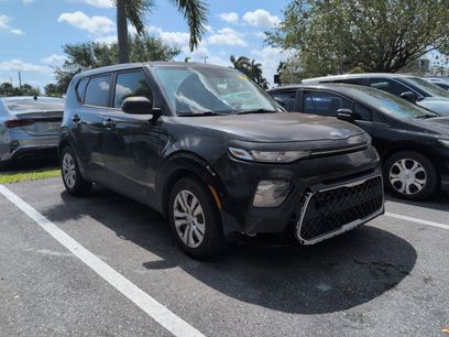 Used 2020 Kia Soul LX