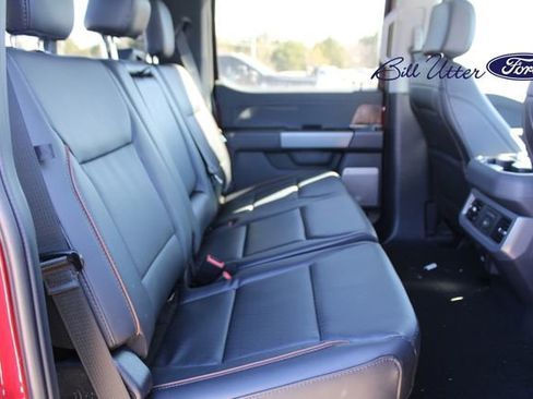 New 2026 Ford F250 Lariat w/ Black Appearance Package image 9